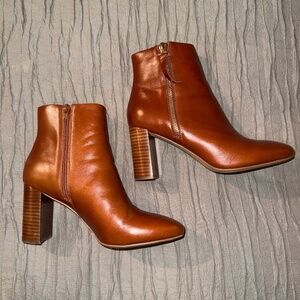 EUC - Beautiful Jeffrey Campbell Cognac Boots - size 9
